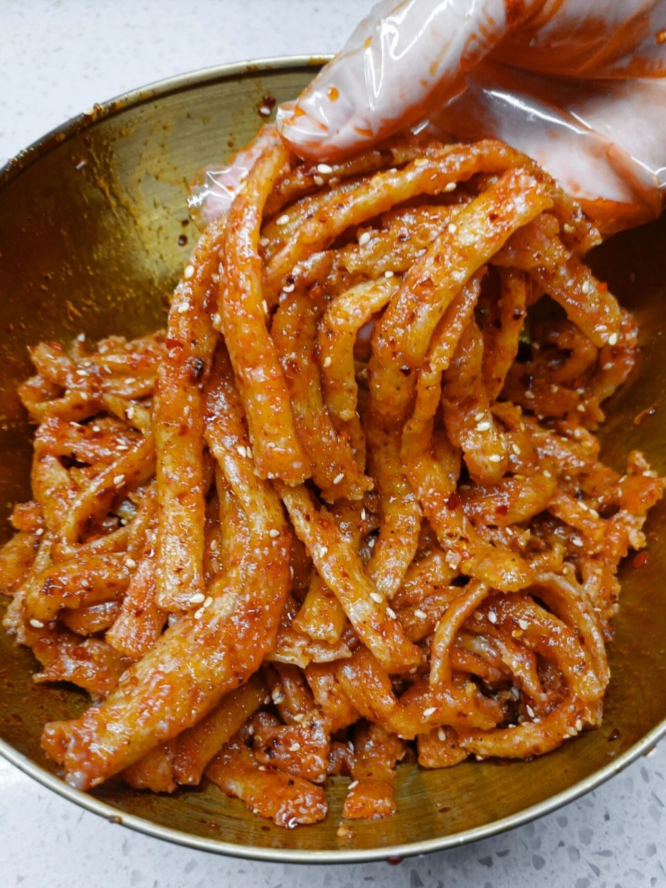 牛筋面自制辣条,麻辣劲道,好吃到停不下来 辣条重度爱好者,超喜欢吃