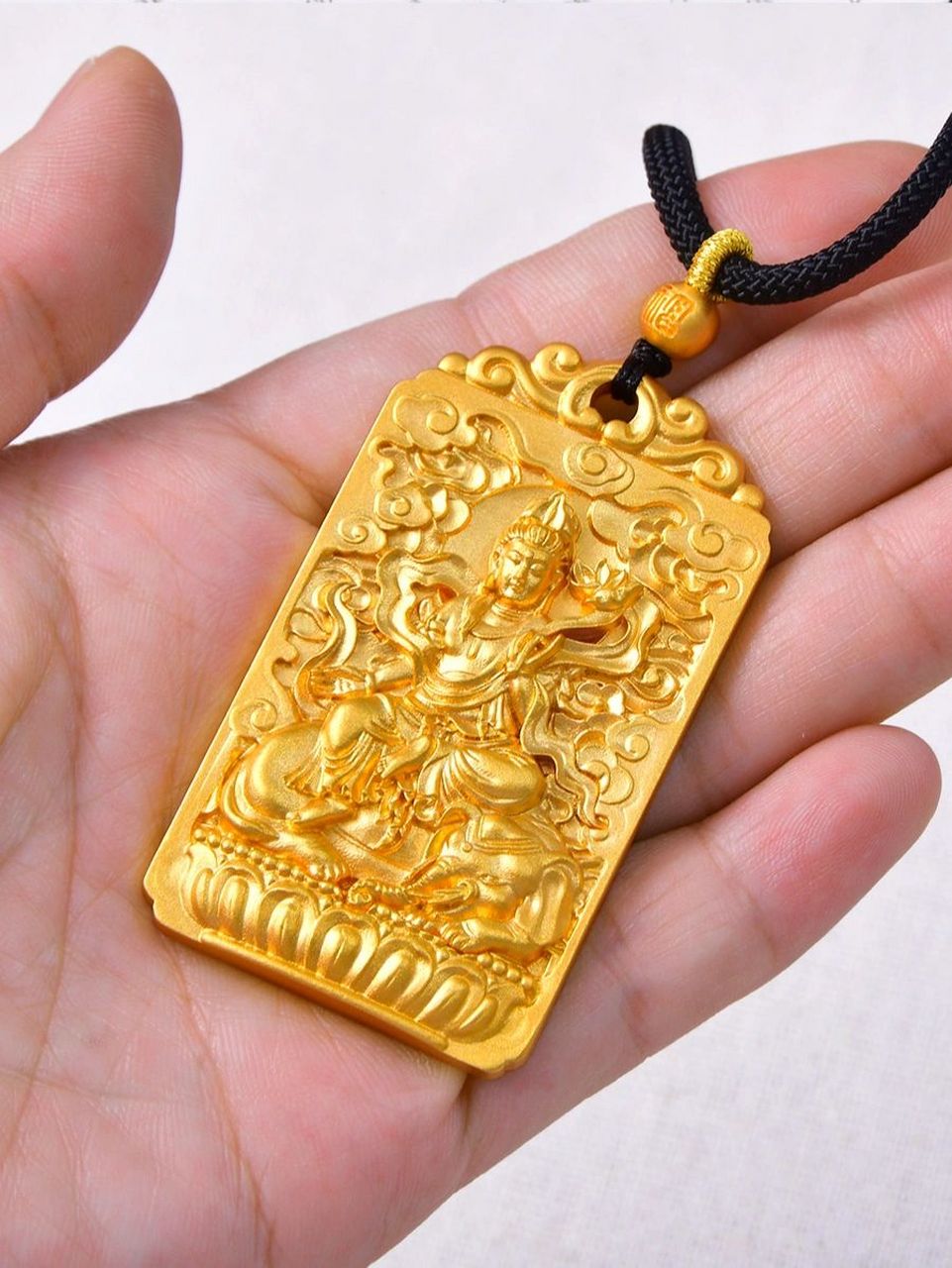 实心普贤菩萨吊坠,108克24k黄金