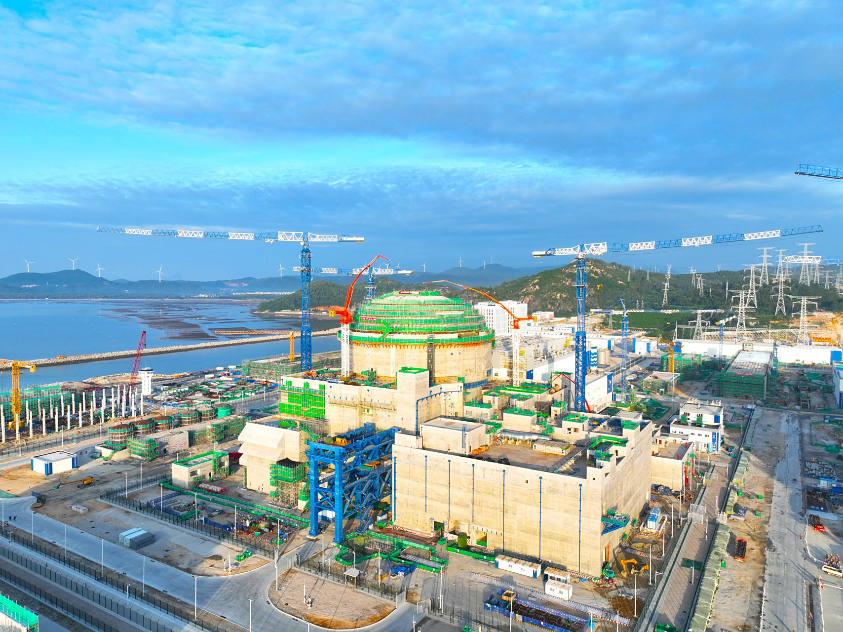 【华龙一号漳州核电1号机组主体结构全线完工[你好]】9月13日14点58分