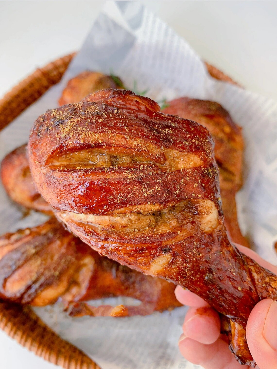 外酥里嫩的麻辣烤鸡腿75简单易做75零失败75 外酥里嫩的麻辣烤