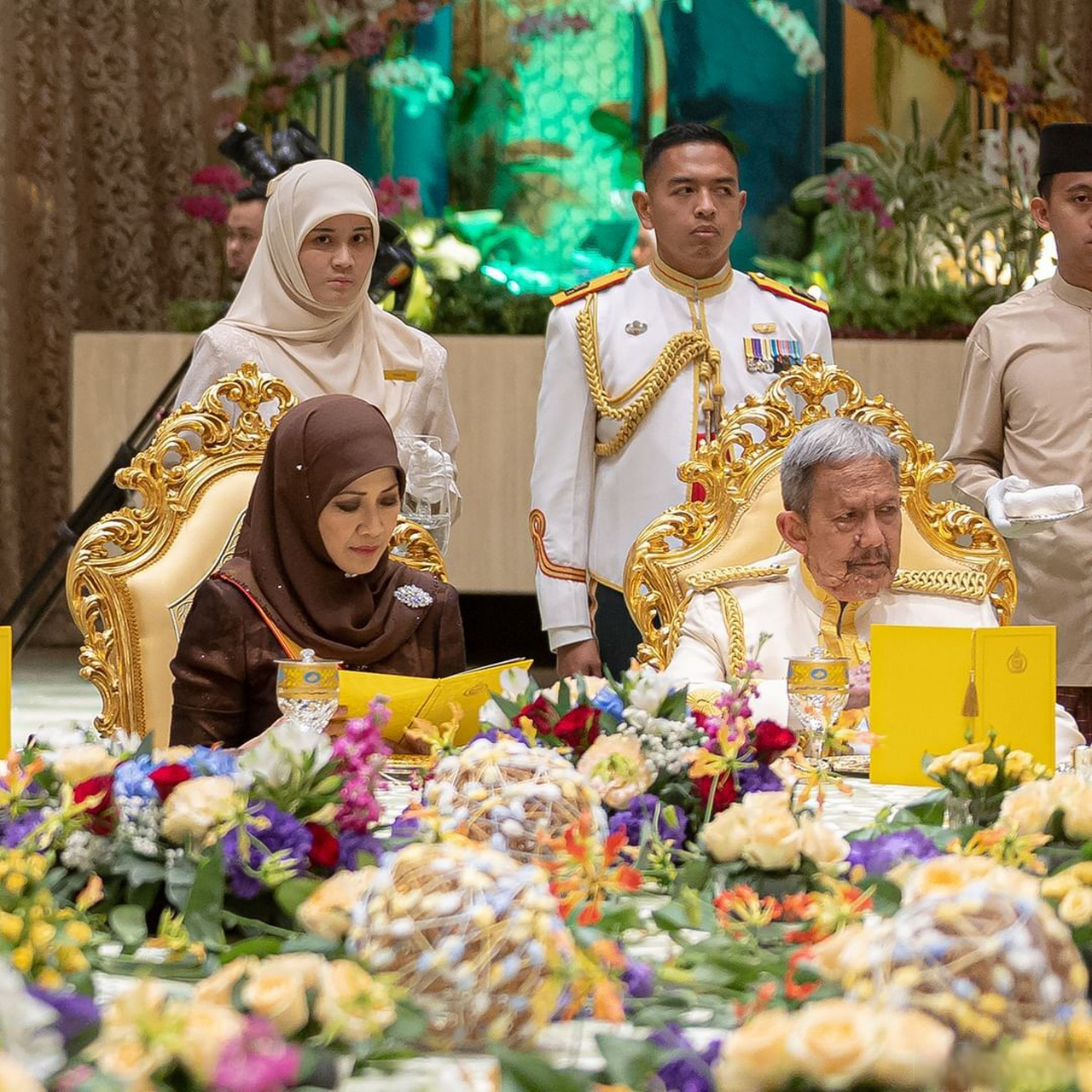 7月16日,文莱王室成员出席苏丹哈桑纳尔.博尔基亚78岁生日晚宴.