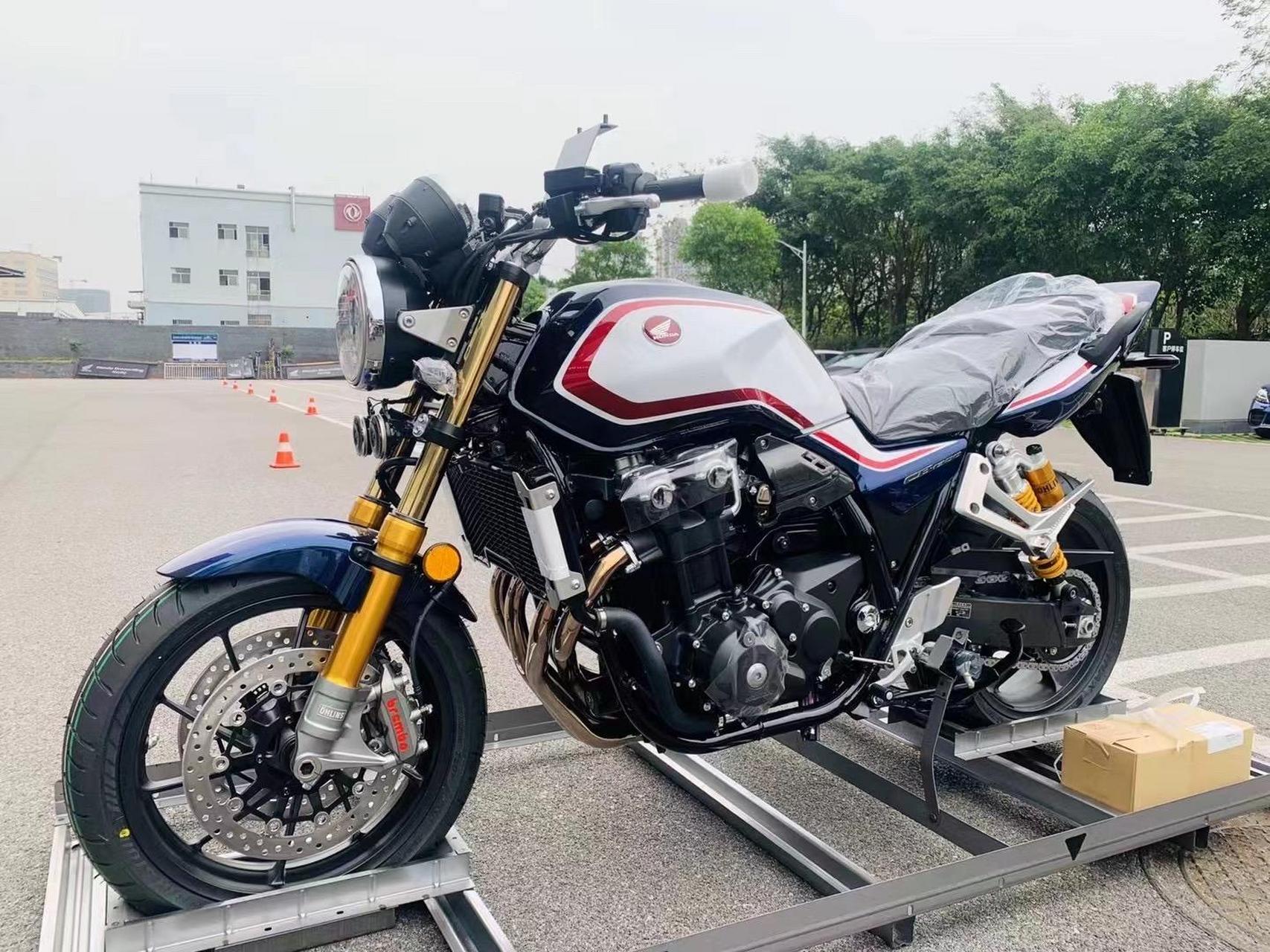 本田cb1300官方报价图片