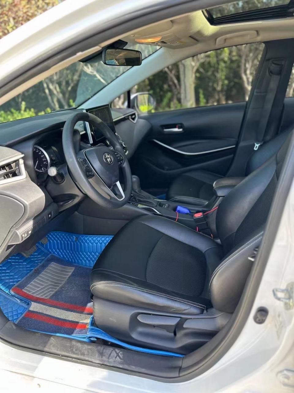 新到20年丰田卡罗拉1.