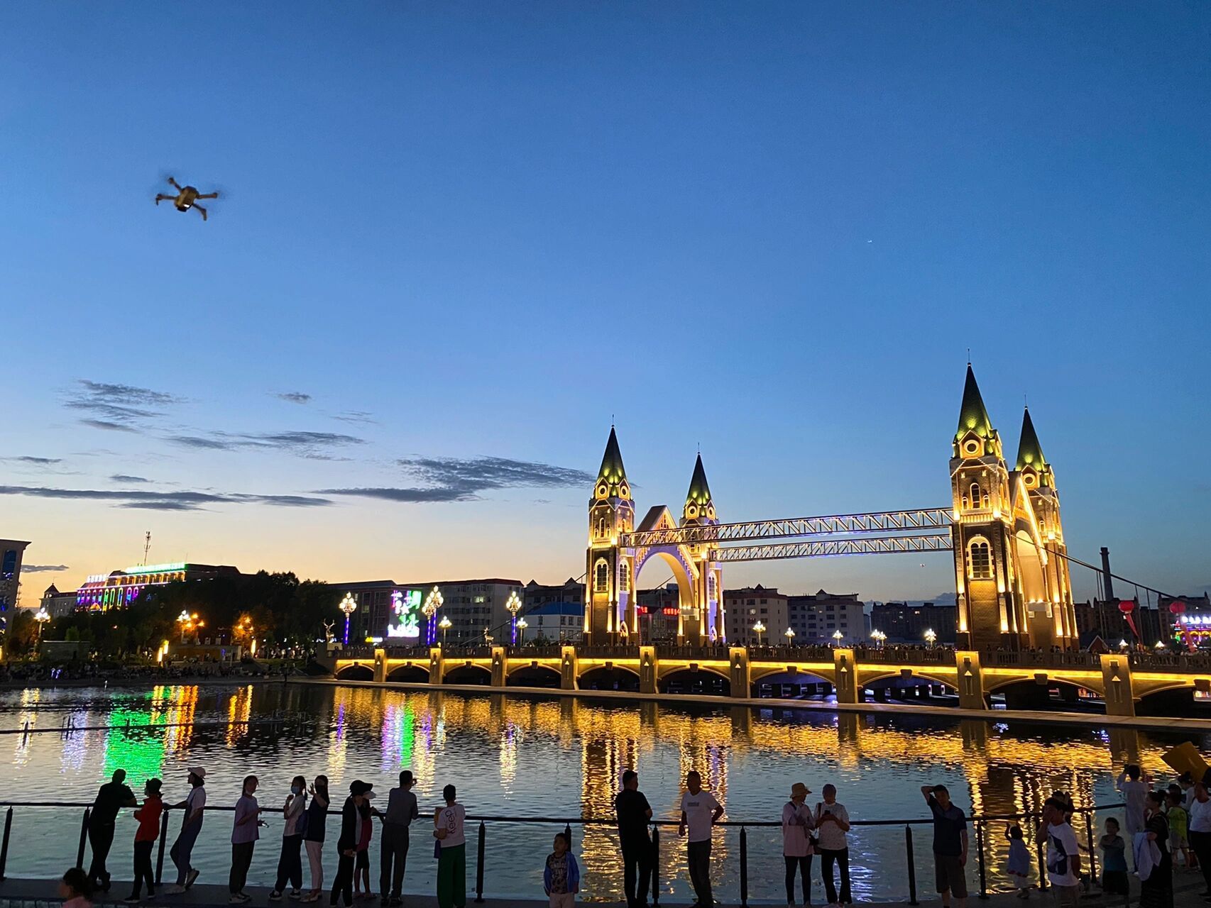 北疆"童话边城"布尔津县城内游玩攻略   这个攻略是针对来北疆游玩的