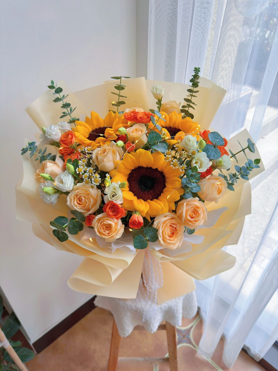 向日葵混搭生日花束97 愿你如向日葵般 永远面朝阳光 努力生长 一路