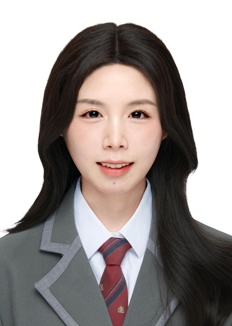 在海马体戴假发拍证件照是种什么体验 最近公司需要上传证件照存档,恰