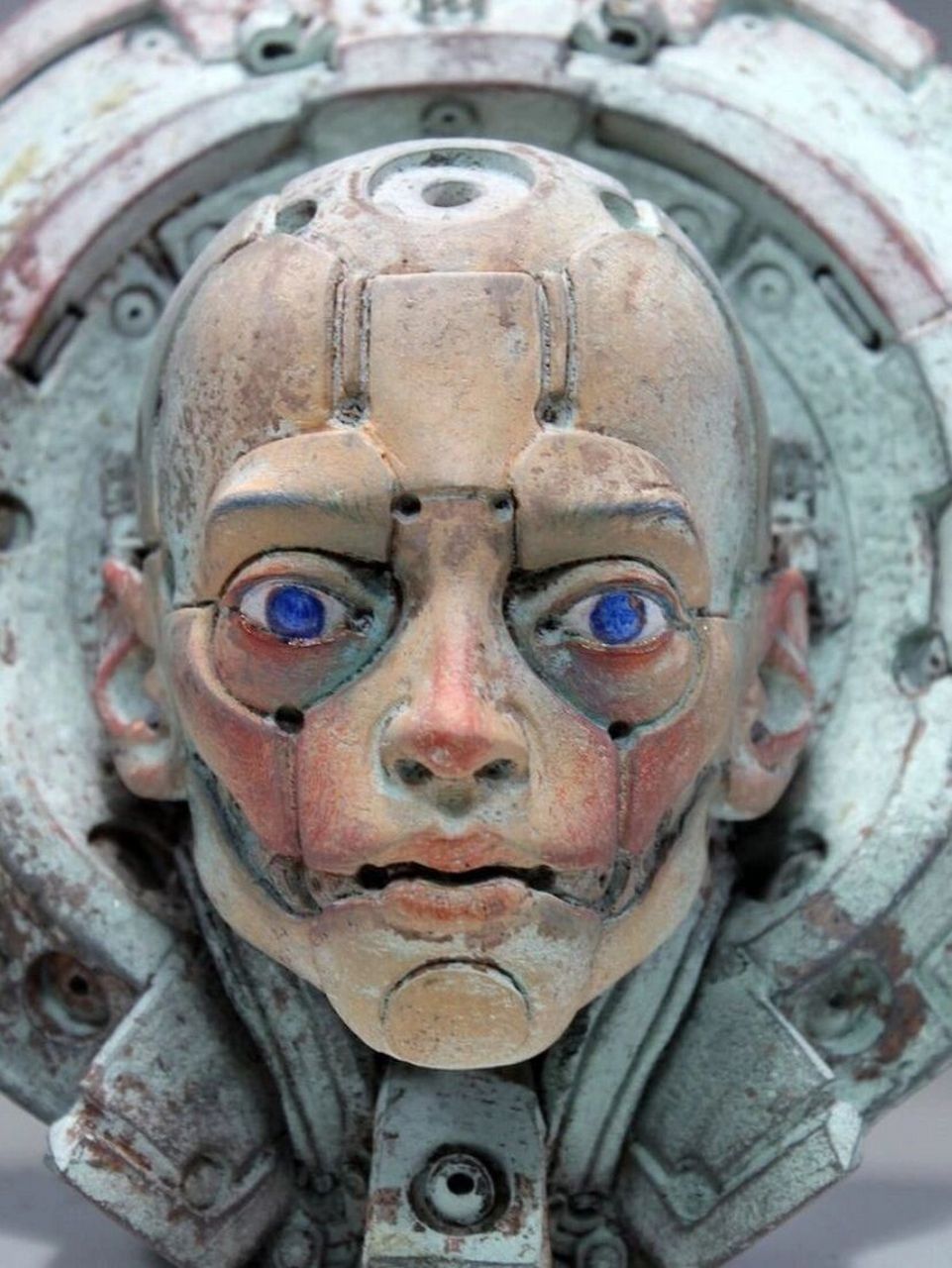 一眼难忘的机器人肖像(二) 前一个泥塑机器人图片素材爆了,因为篇幅