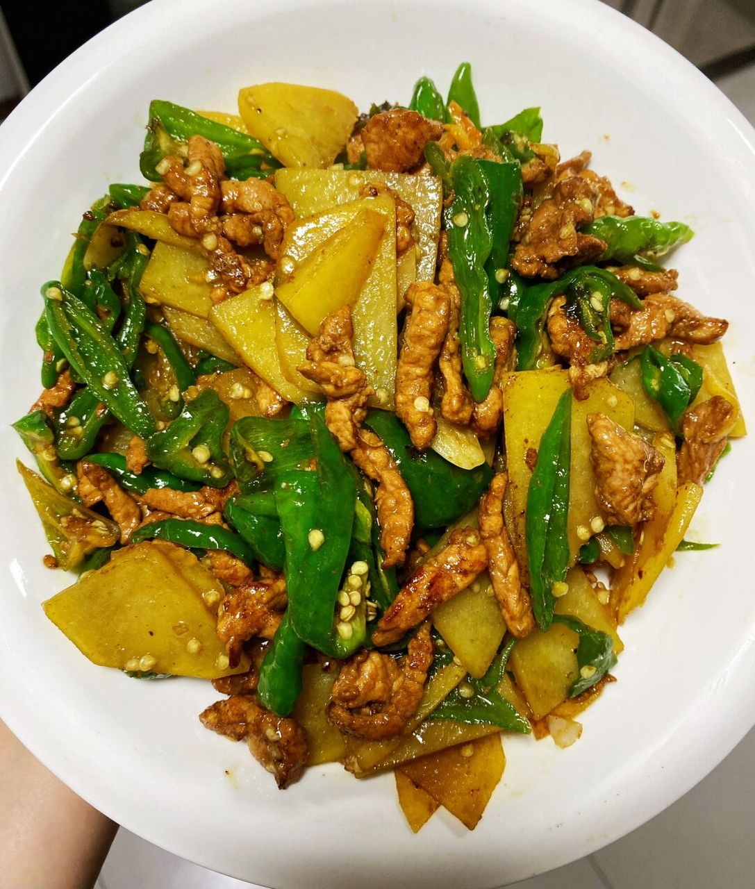 99土豆辣椒炒肉99隔着屏幕就能感觉到下饭!