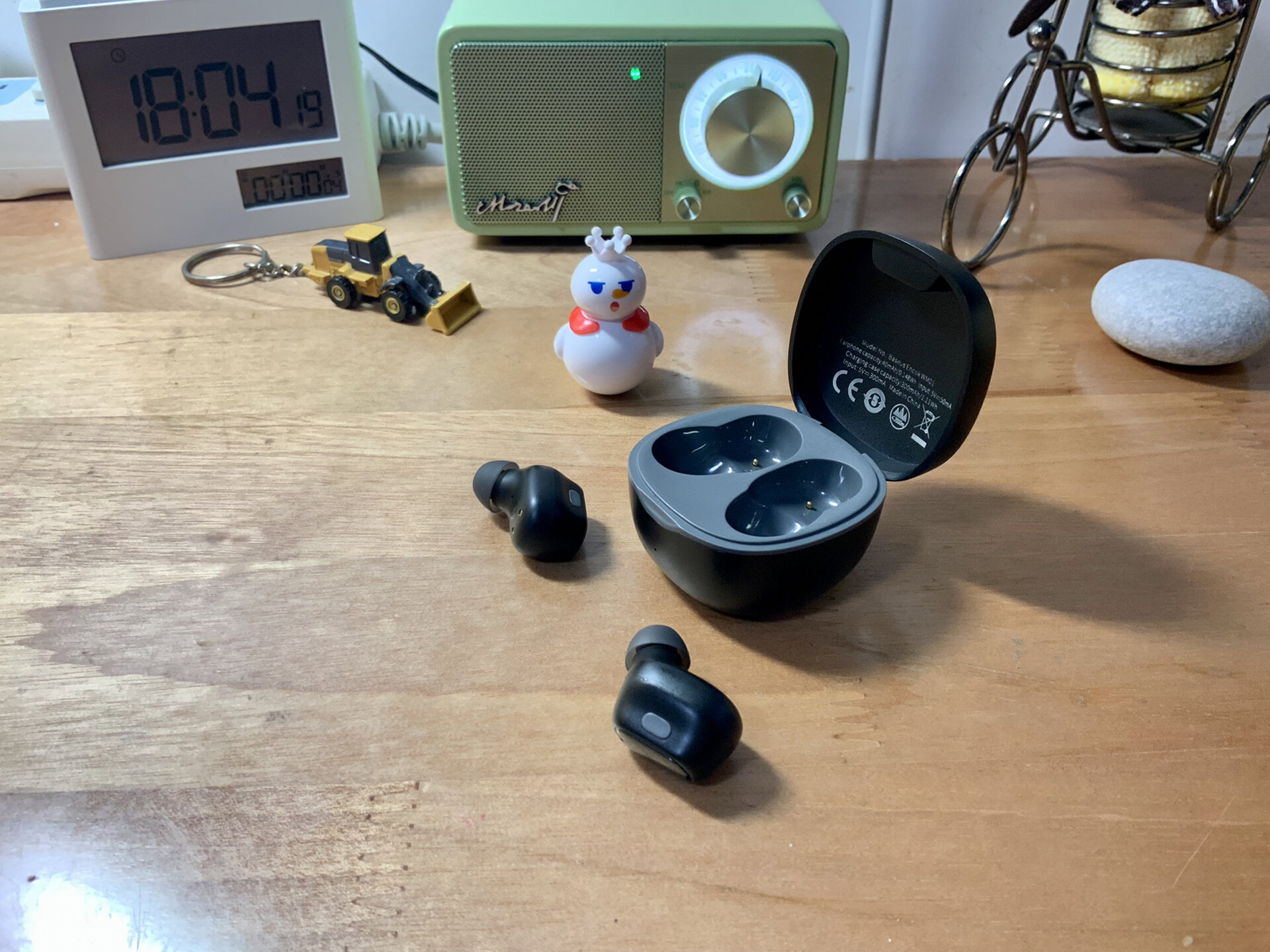 倍思wm01蓝牙耳机——百元以内无敌手!