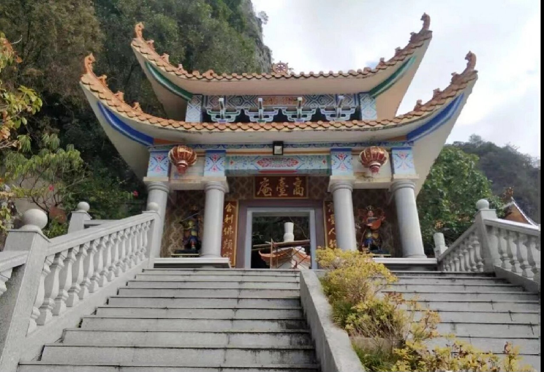 梅州蕉岭长潭旅游区 长潭自然保护区位于广东省梅州市蕉岭县东北部,西