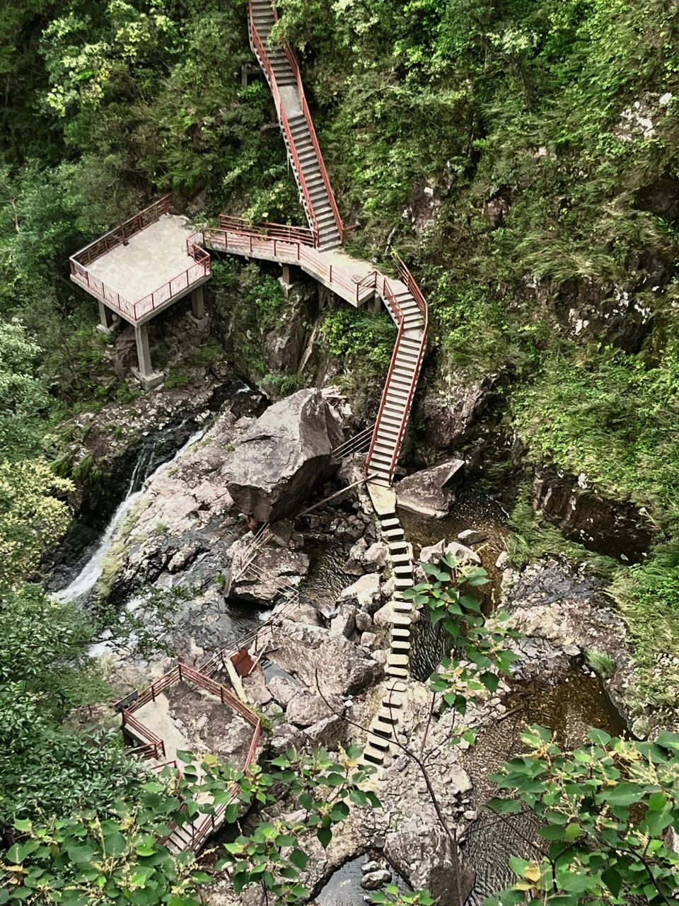 福州闽侯国家旗山森林公园 这就不推荐了怎么走了 17年已经闭园 知道