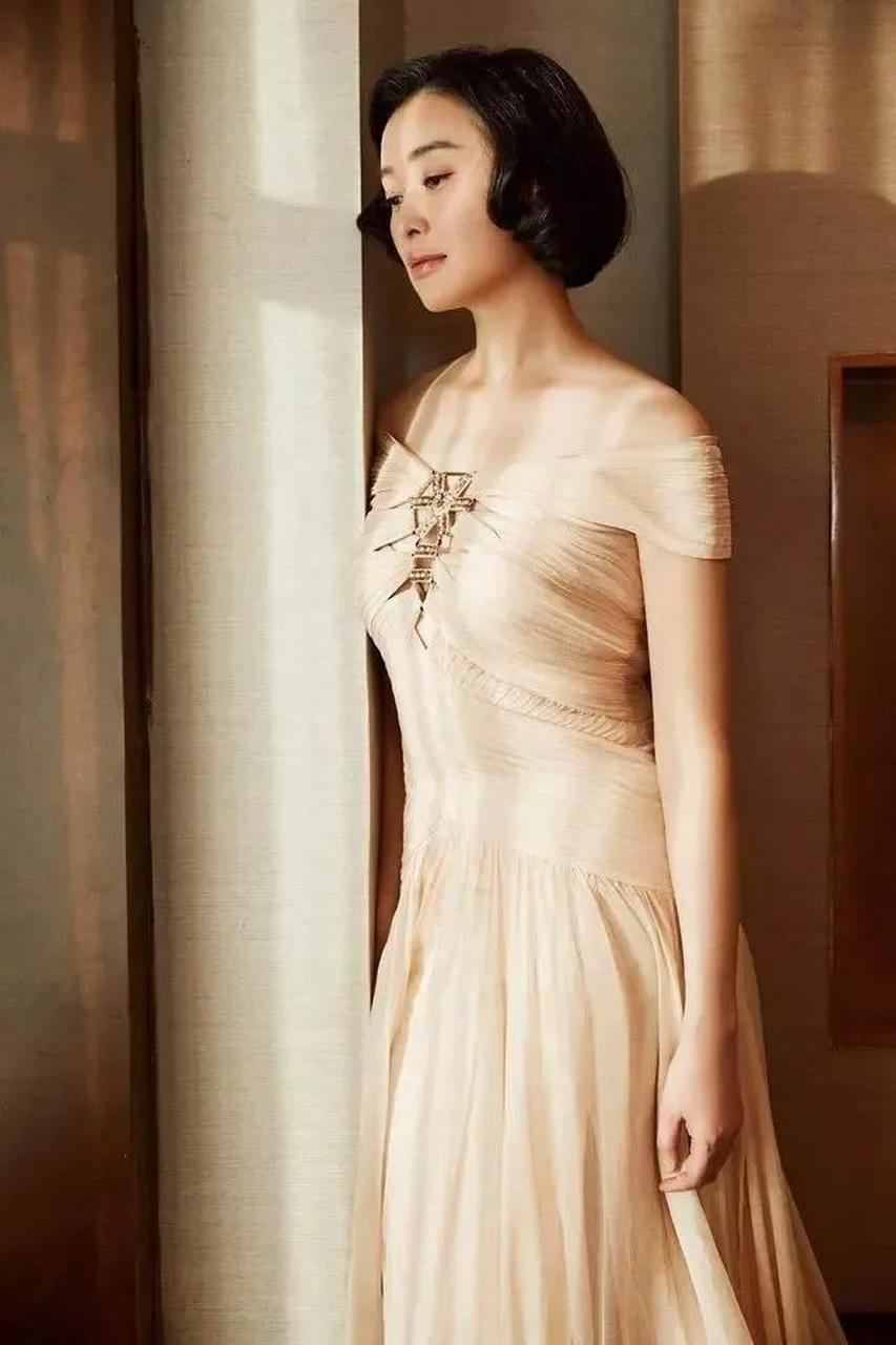 娱乐圈的焦虑:年纪大的女演员有什么角色可以施展演技?