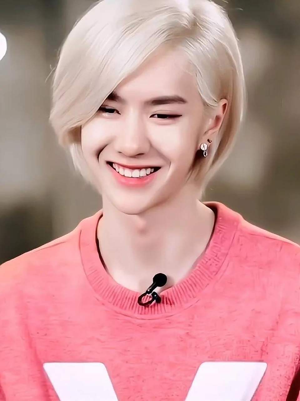 白牡丹王一博 好软糯哟