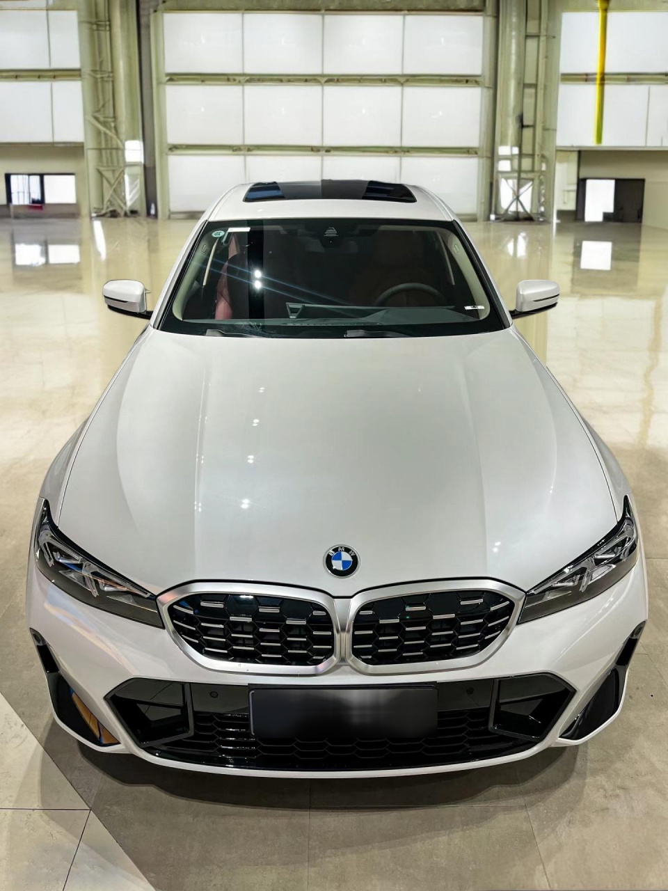 宝马325li运动现车,骨折价!