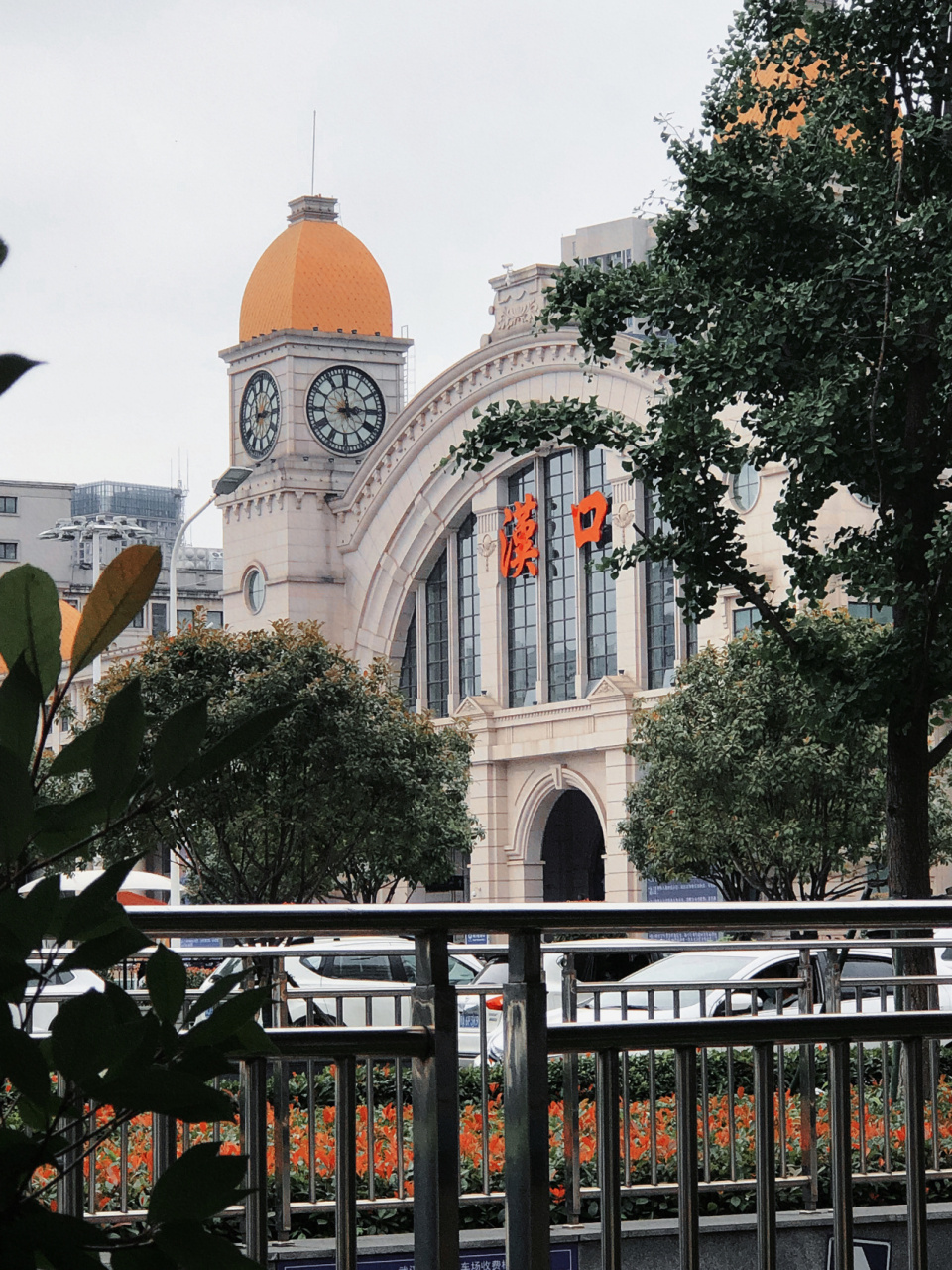 08车站是个充满悲伤和欢喜的神奇地方03 060606 汉口站,是