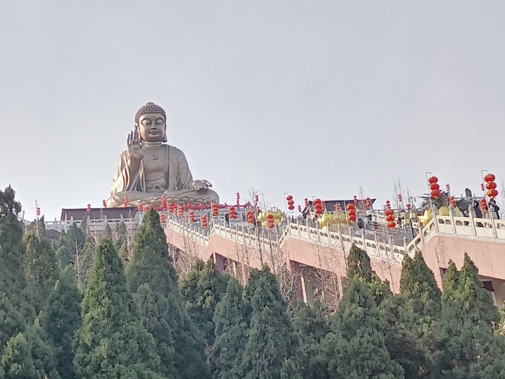 龙口南山大佛半日游 作为龙口本地姑娘,二十多年第一次去拜见大佛.