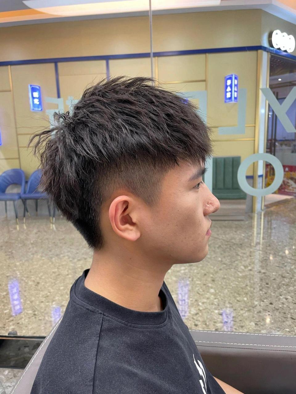 男士摩根烫 男生摩根烟花烫烫|||男生发型 男生烫发 摩根烫 男生气垫