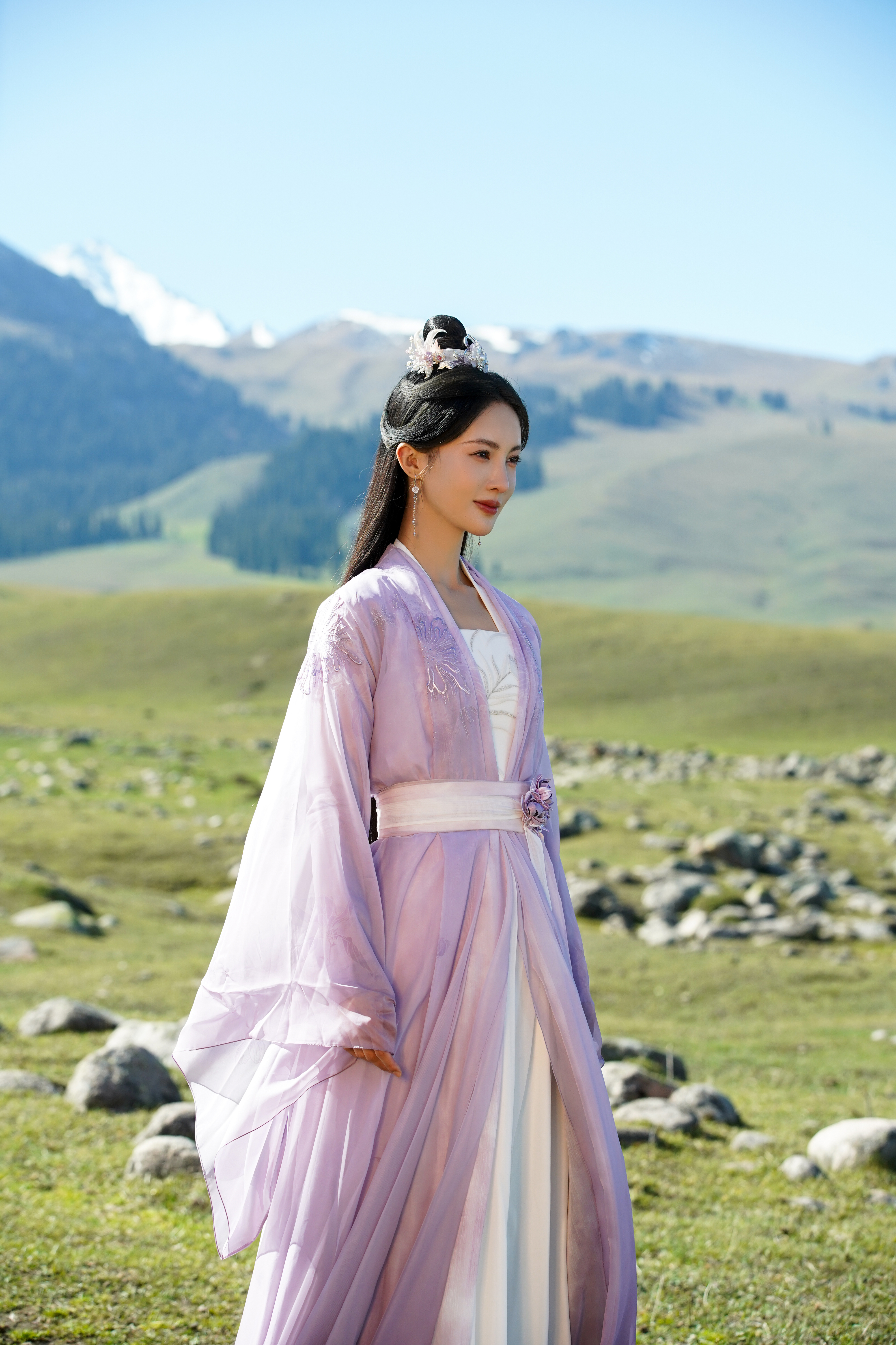 #金晨凡人修仙传# 南宫婉金晨 上线,一组绝美剧照先送上