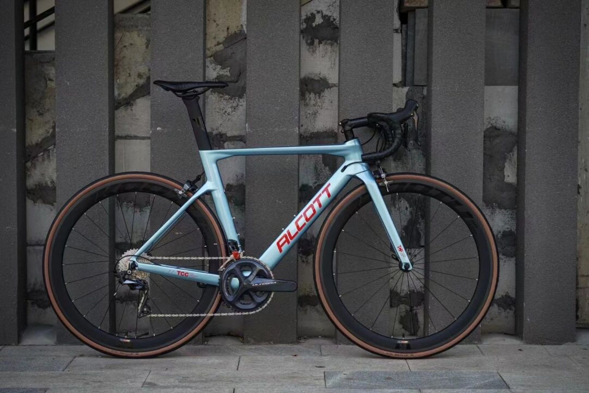 445|性价比之最alcott r8000 碳轮公路车 lohas单车公路车个性化定制