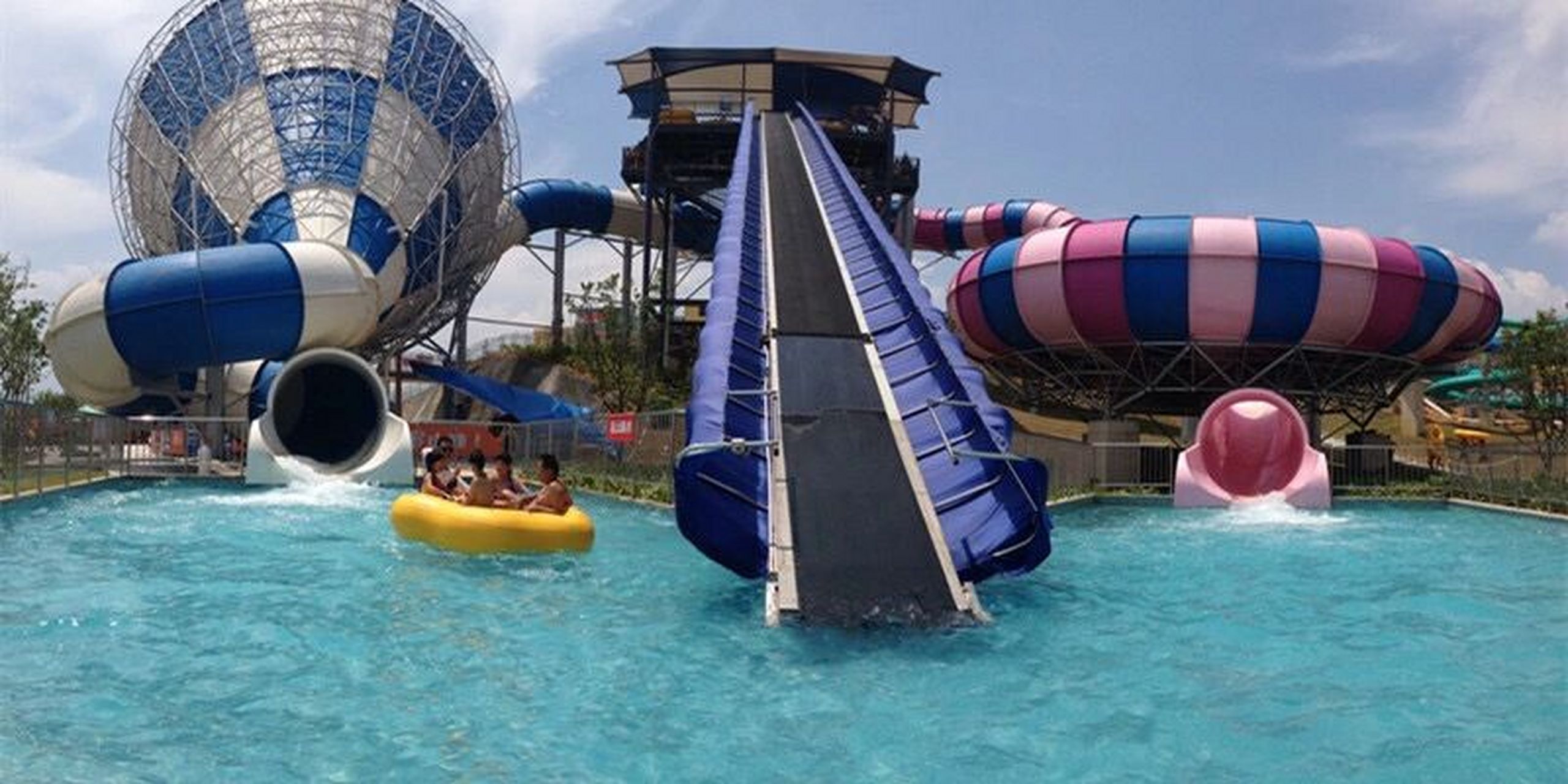 乐园·钜惠开园|桂林探店 大家心心念念的加勒比罗山湖水上乐园来袭啦