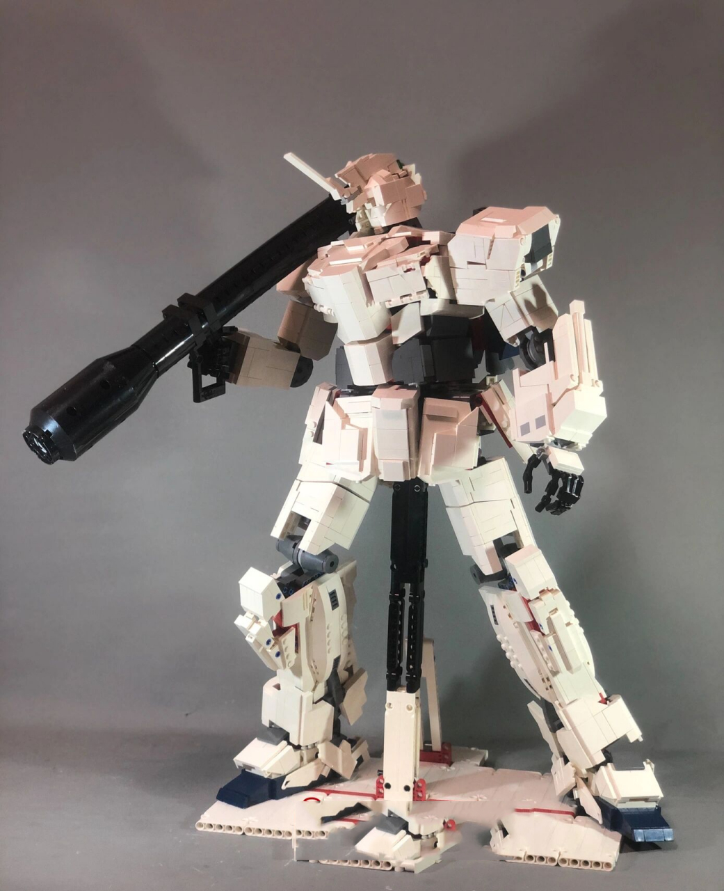 乐高 1/40独角兽 19年年末的小巅峰—— 爆甲前高54厘米,爆甲后56厘米