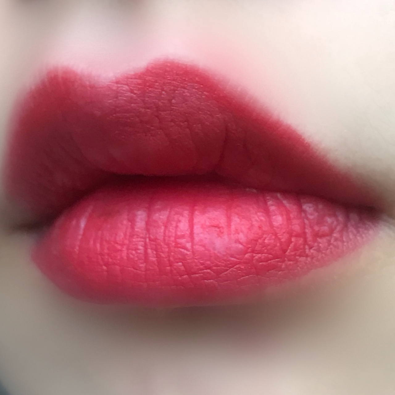 涂上这只口红你就是整条街最喜庆的仔 这只killer杀手口红色号ac101