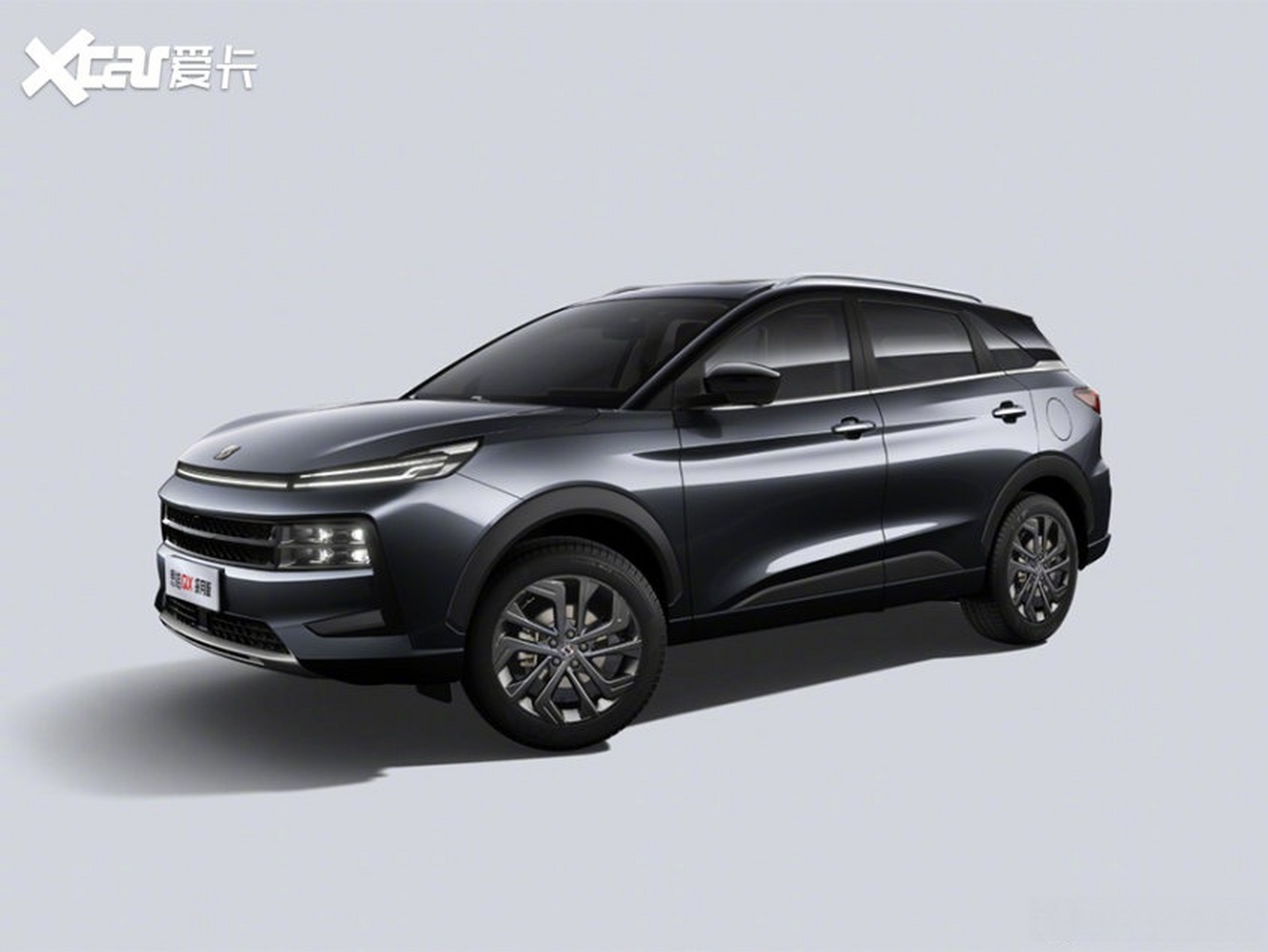 29万元】思皓qx新增一款探月版本,售价为13.29万元.