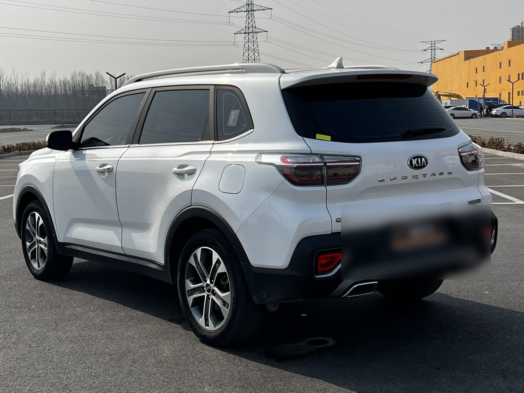 88万 最新到家20年7月上牌起亚智跑2.