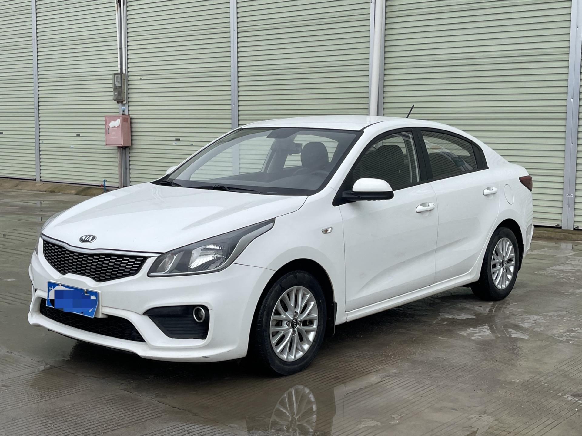 起亚车型旅行轿车