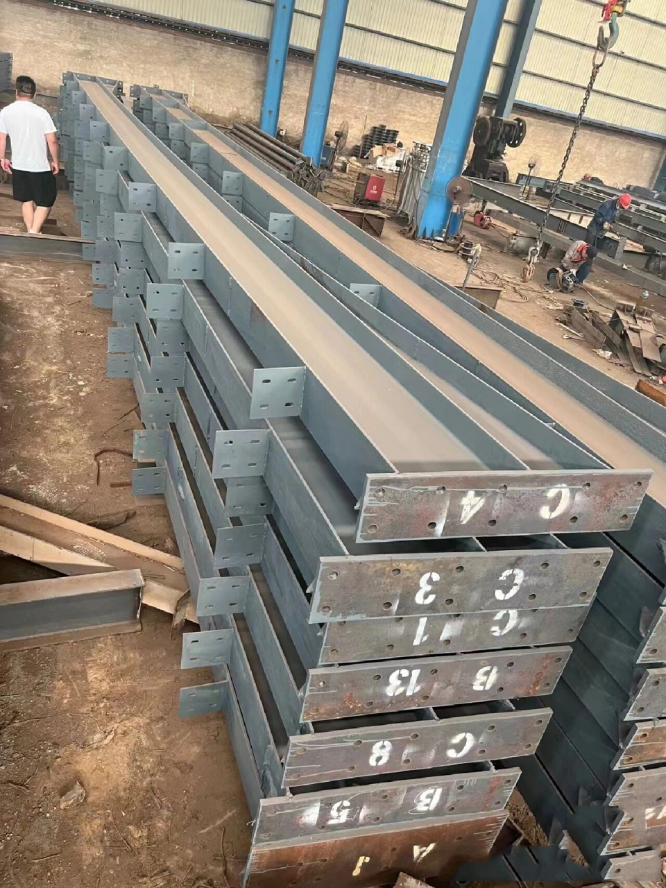 二手钢结构厂房 出售精品库房24×60×10 立柱350×175, 大梁300变600