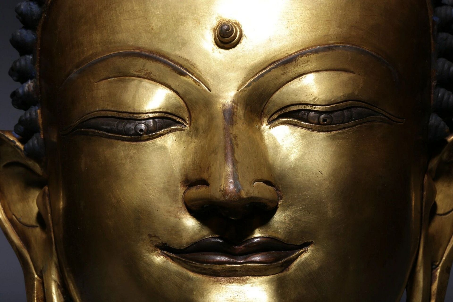 清代铜鎏金释迦牟尼佛头 清代,铜鎏金释迦牟尼佛头 高40.