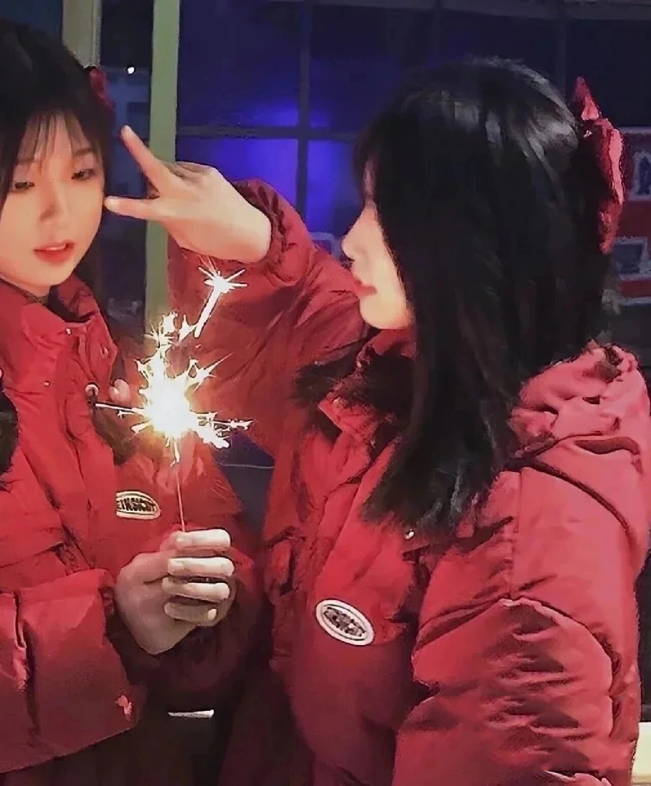 新年真人头像闺蜜两人