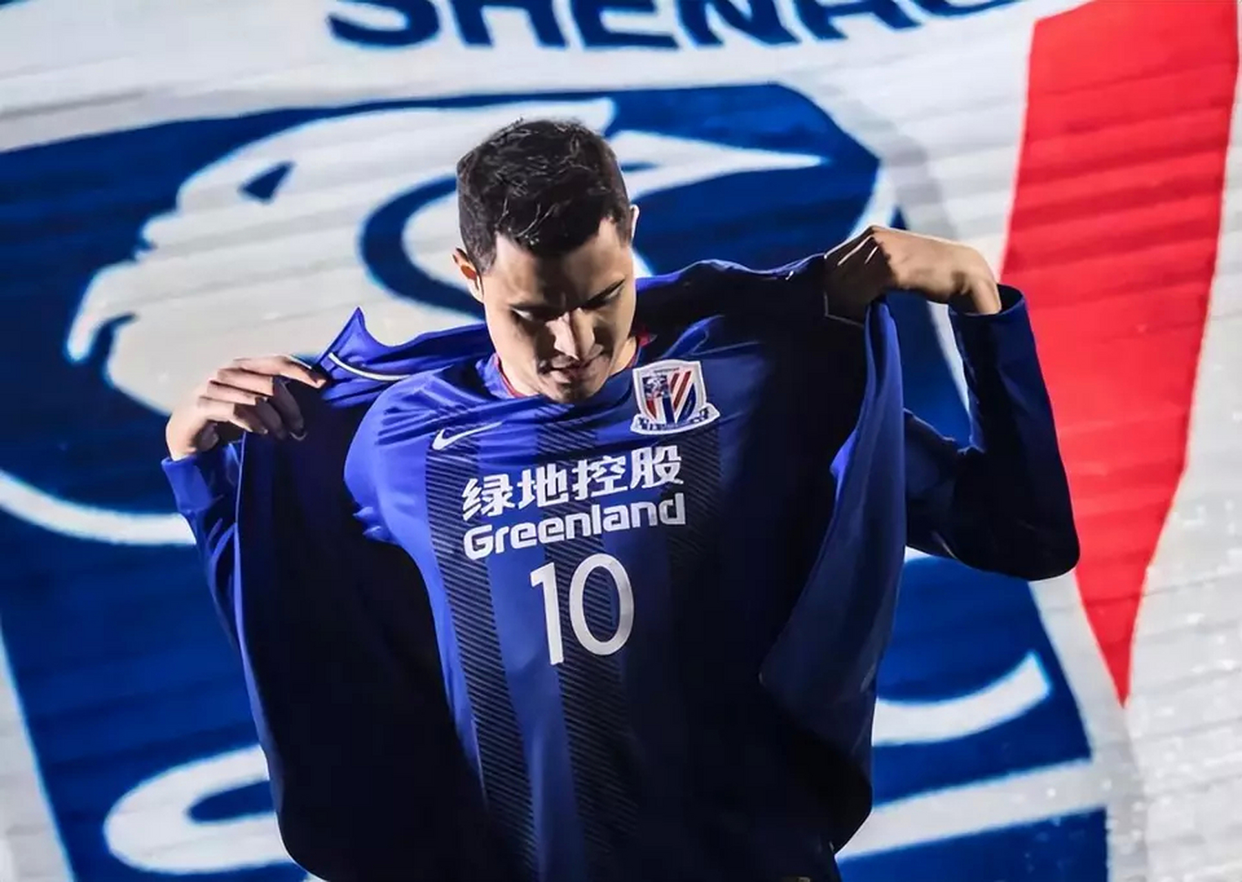 【哥伦比亚记者:前申花队长莫雷诺决定退役,生涯已经圆满】