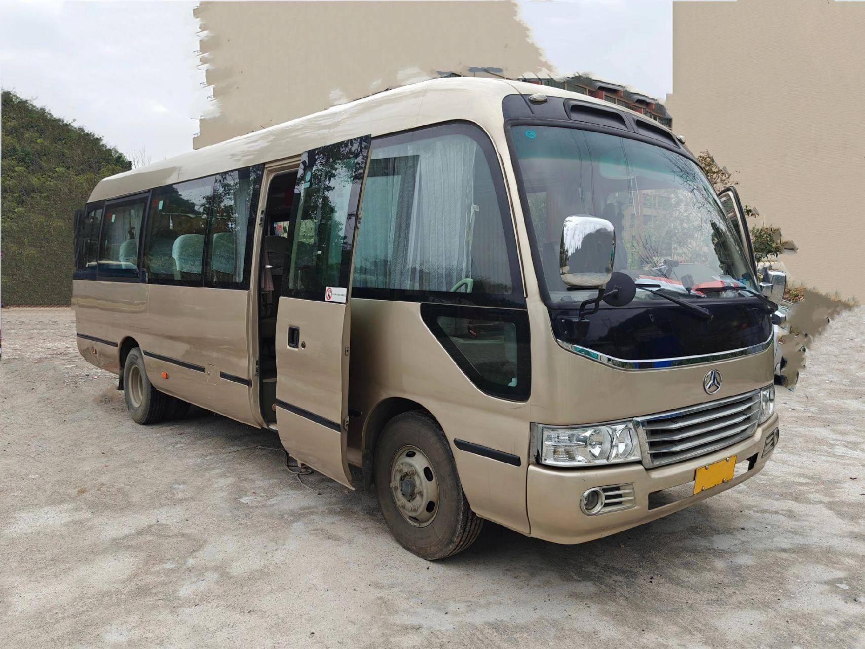 20年10月江铃晶马仿考斯特30座,大型,国五排放,五十铃160马力发动机