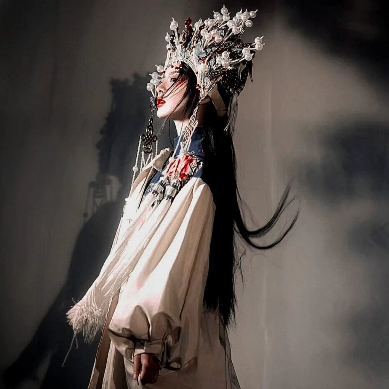 茫茫江浸月./京剧风女头 我承认我爱了