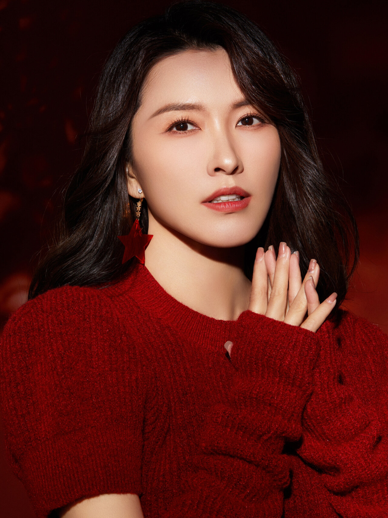 徐洁儿|元宵节红毛衣氛围写真