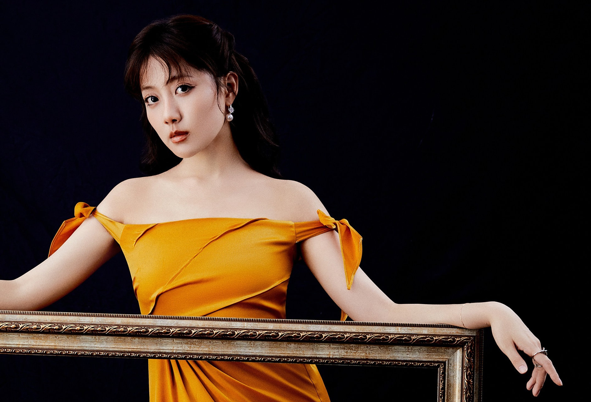 李艺彤油画感写真大片图集