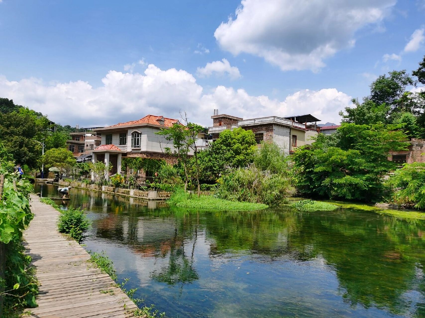 龙井村系列之一一一乡村旅游示范地 位于全州县安和乡的龙井村,有"小