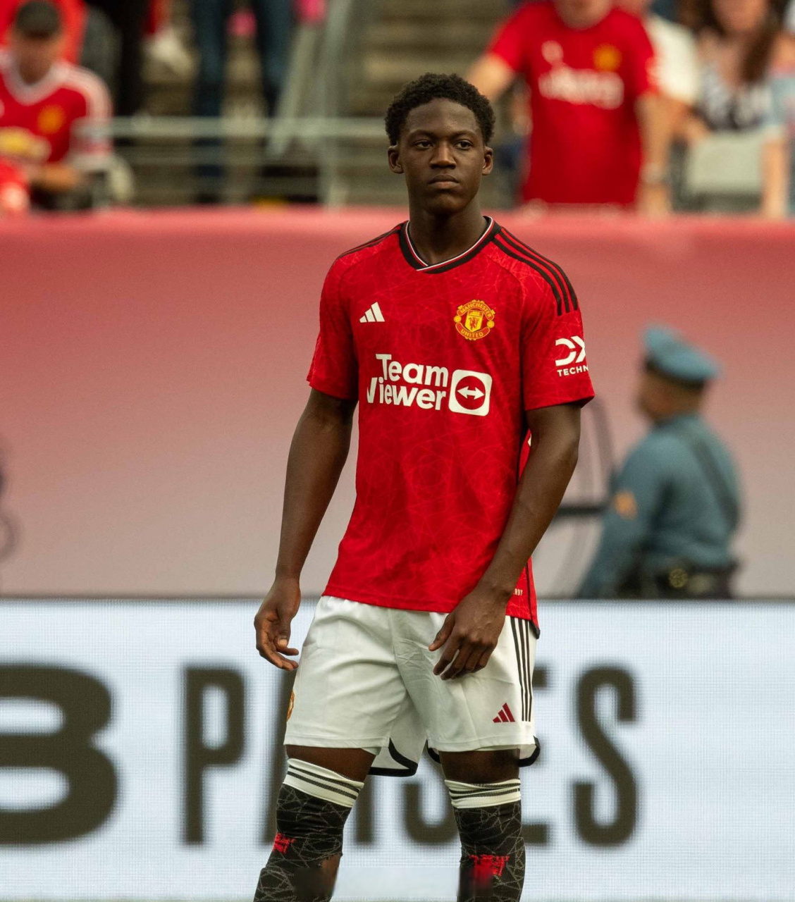 英超跟这个完全不同.但本场比赛我们看到一些非