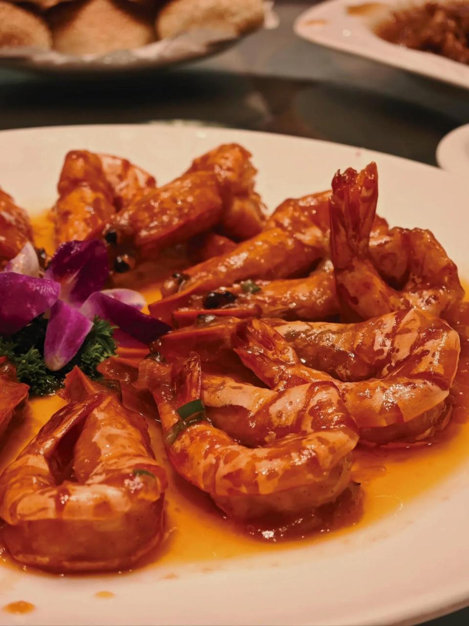 兰州美食探店|悦宾楼 今天想吃烤鸭了,选择了国营(不知道现在还驶不