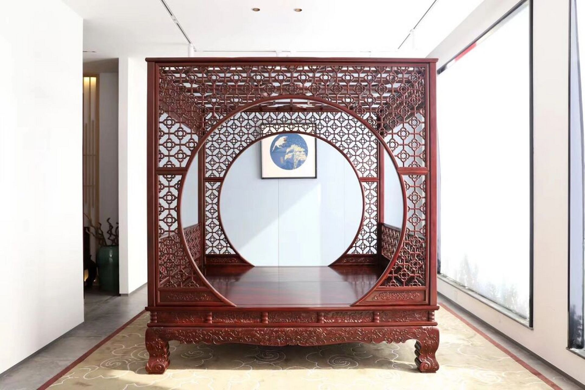 【印度小叶紫檀-双月洞梅花架子床】 规格:212*192*228,232*212*232