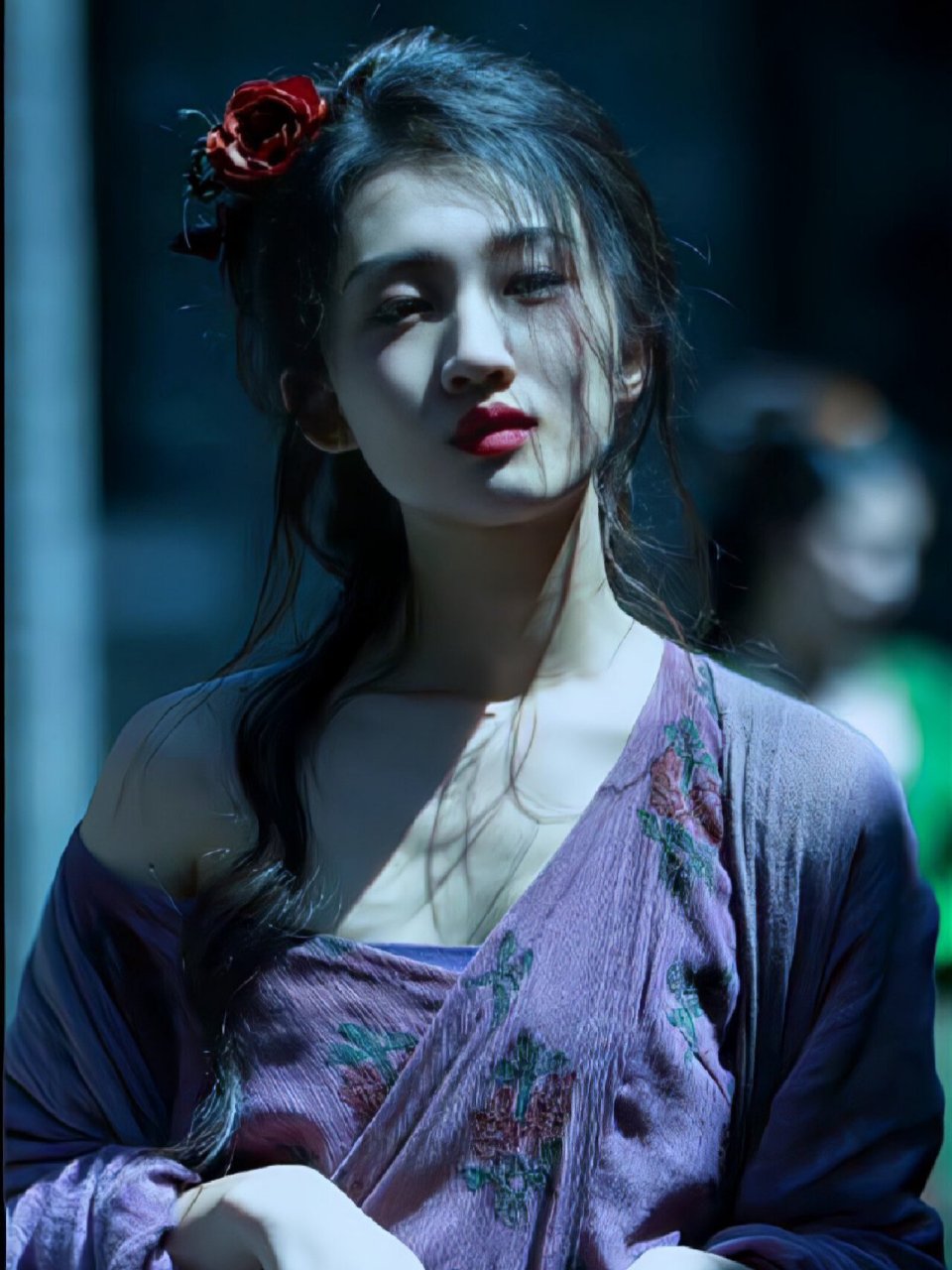 最新谋女郎——王佳怡 张艺谋新片《满江红》里目前唯一的女性角色,中