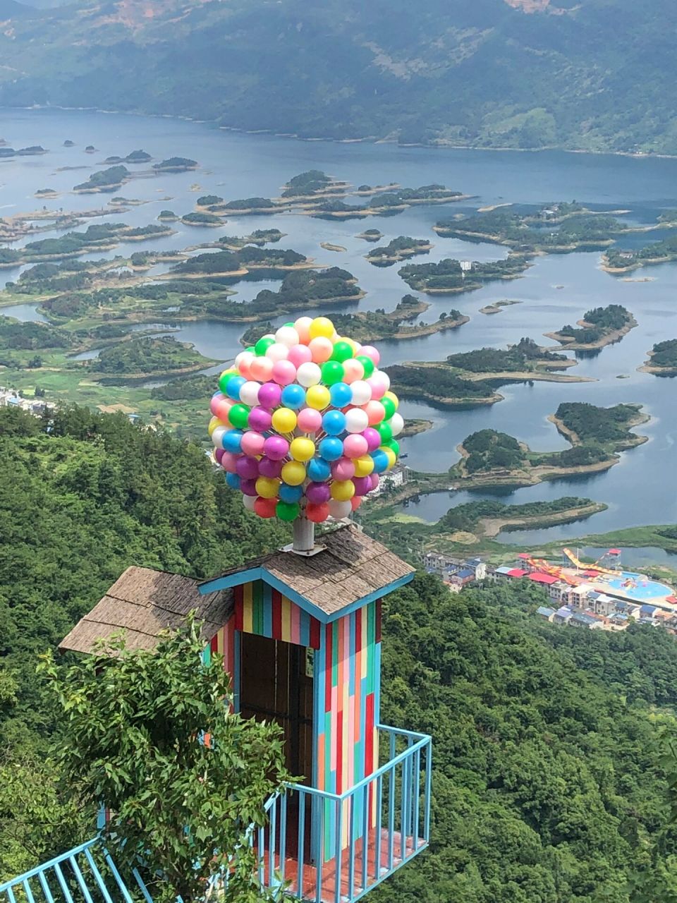 黄石天空之城一日游攻略  07早上九点半从武汉出发,开车约两个多