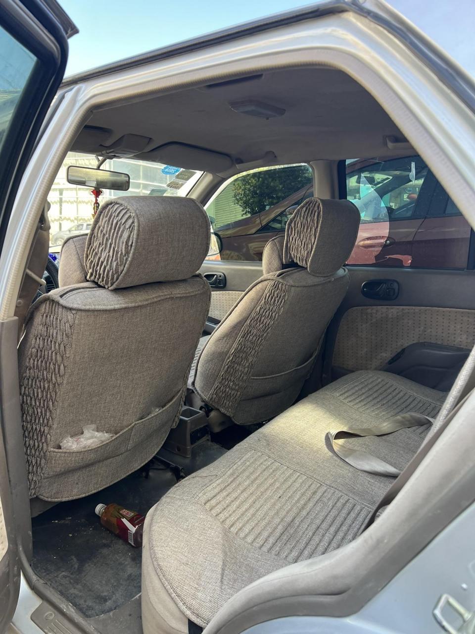 羚羊1300,极品货,7600米包过户.