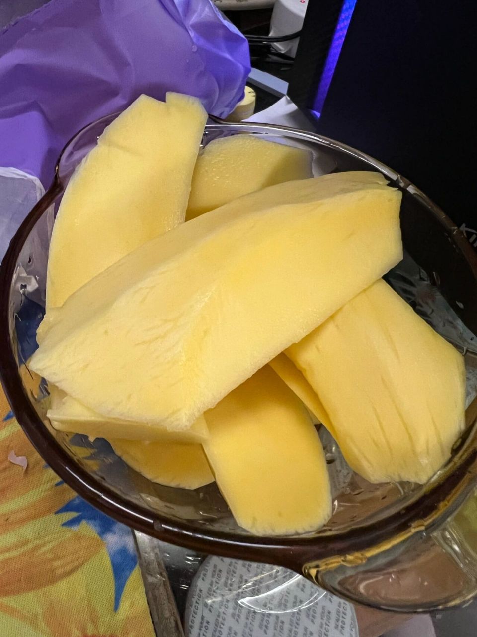 鹰嘴芒,这也太难吃了吧! 是我买的鹰嘴芒不熟吗?