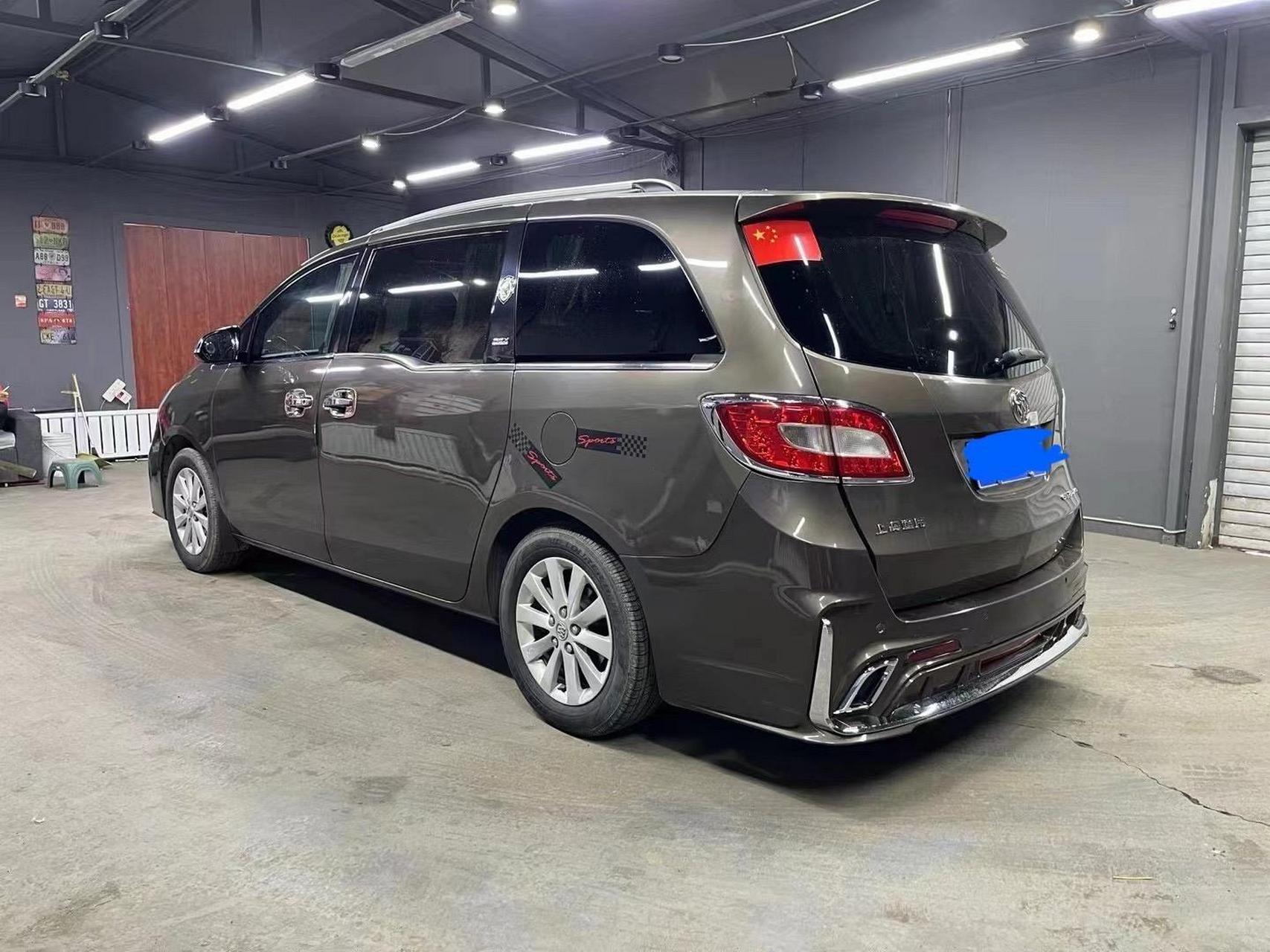 可遇不可求13年别克gl8 车主重金升级蒙娜丽莎前脸 全车纳帕真皮 改装