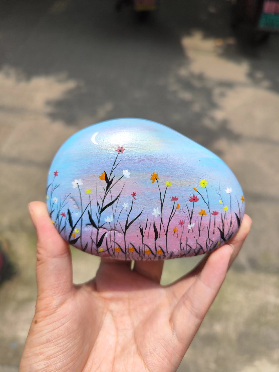 用石头画过的一些风景 已经攒了好些了 打算出售了 几十百把块就可以