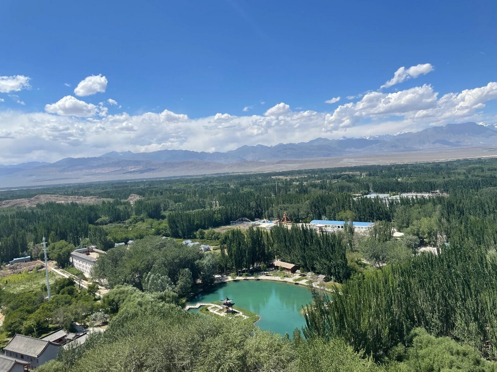 乌什县~燕泉山72 90地点:乌什县 旅游地:燕泉山景区 #旅游# 07