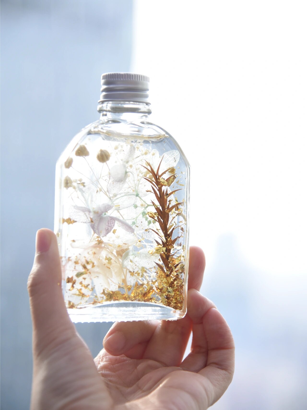 教你如何自制独一无二的浮游花香薰 浮游花瓶已经在日本流行很多年了