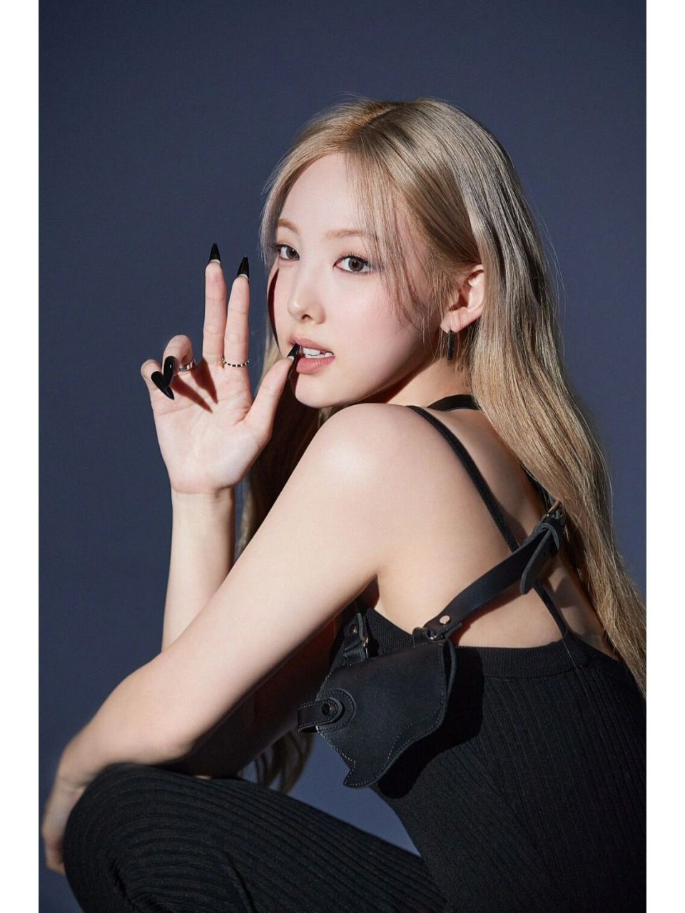 大片既视感林娜琏"talk that talk"mv拍摄照 #twice# #twice# #twice